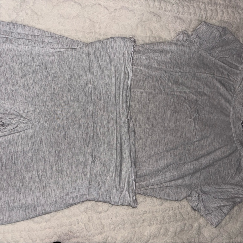 Gray set - Picture 3 of 3